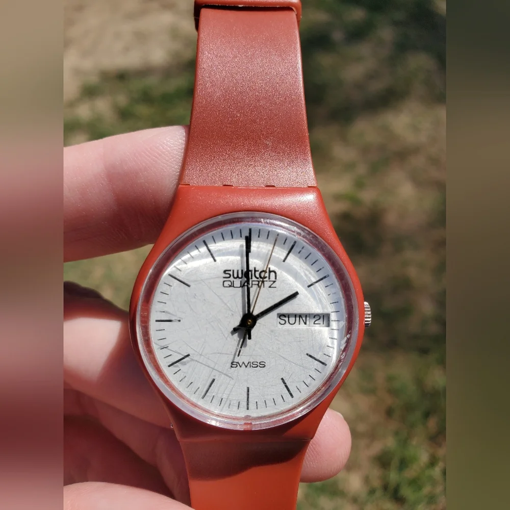VINTAGE SWATCH WATCH 1983 G-700 RARE PROTOTYPE Brick Color GVC